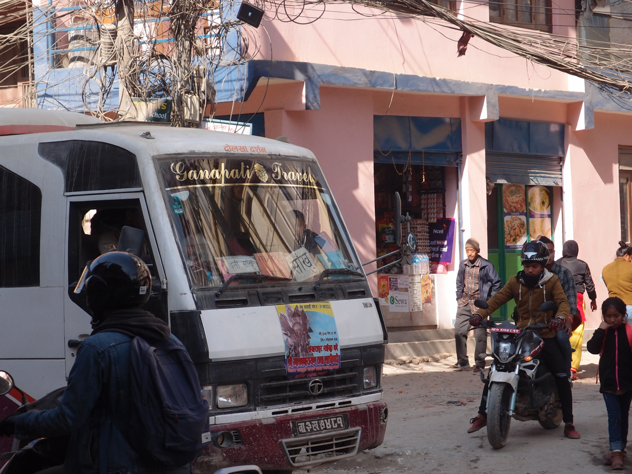 2018-01-17 10 Uhr - Boudha Road (Audio, Foto, Video) 